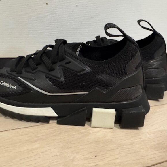 Dolce & Gabbana Sneakers - Picture 4 of 12